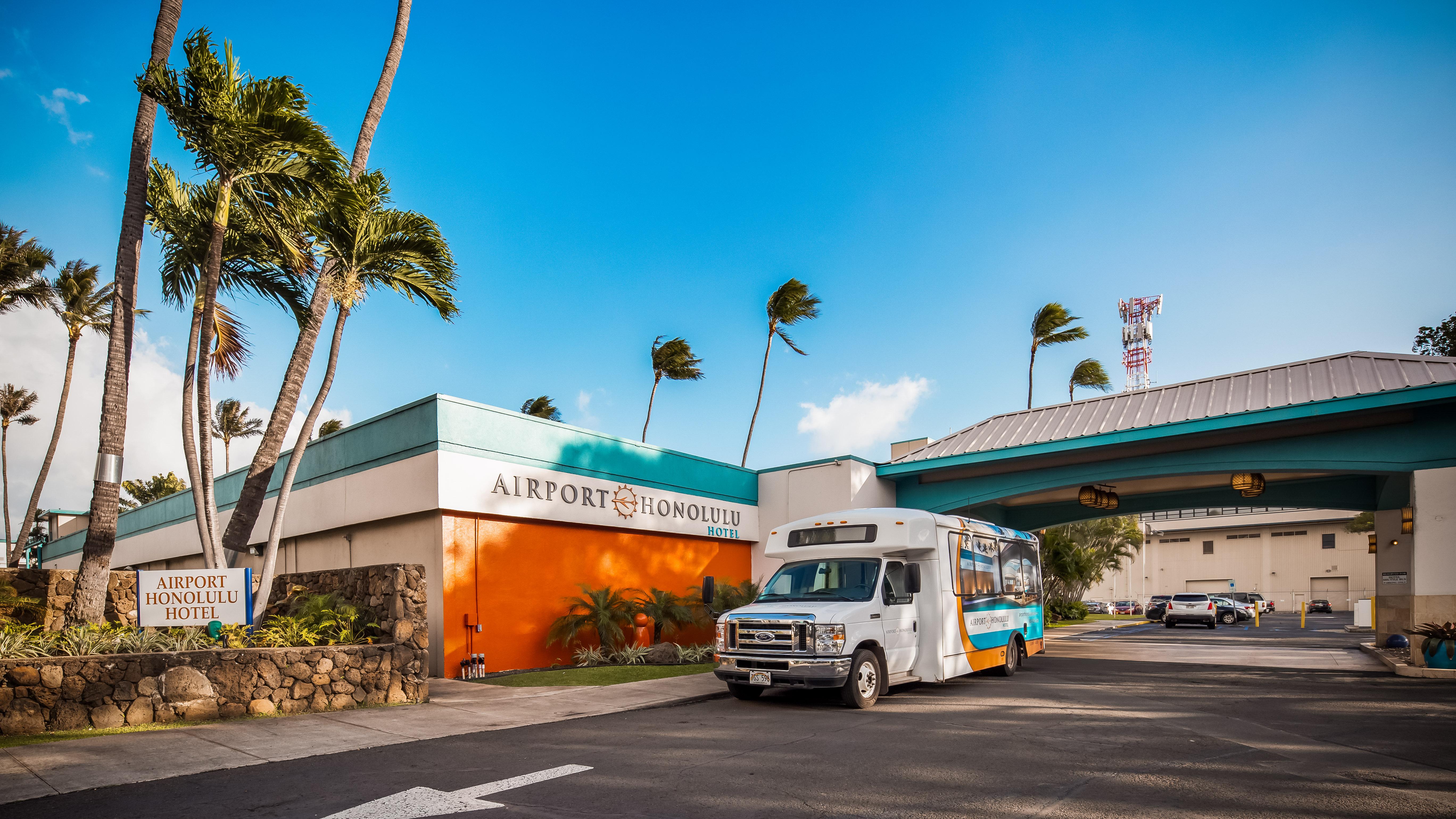 Airport Honolulu Hotel Exterior photo